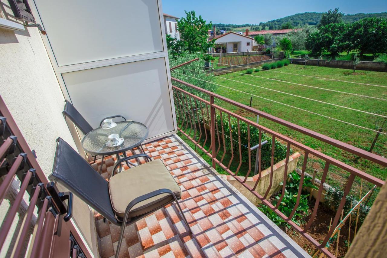 Apartment Anna Пореч Экстерьер фото