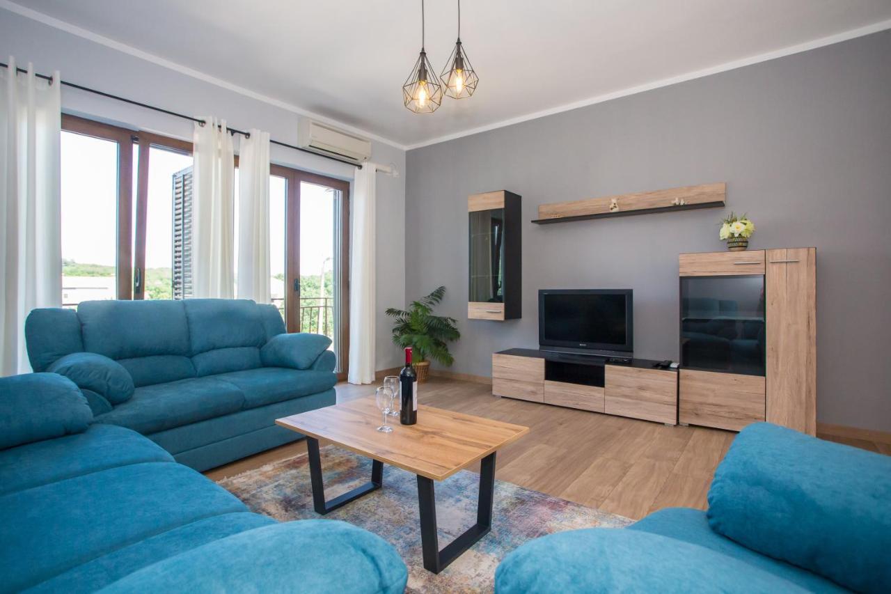 Apartment Anna Пореч Экстерьер фото